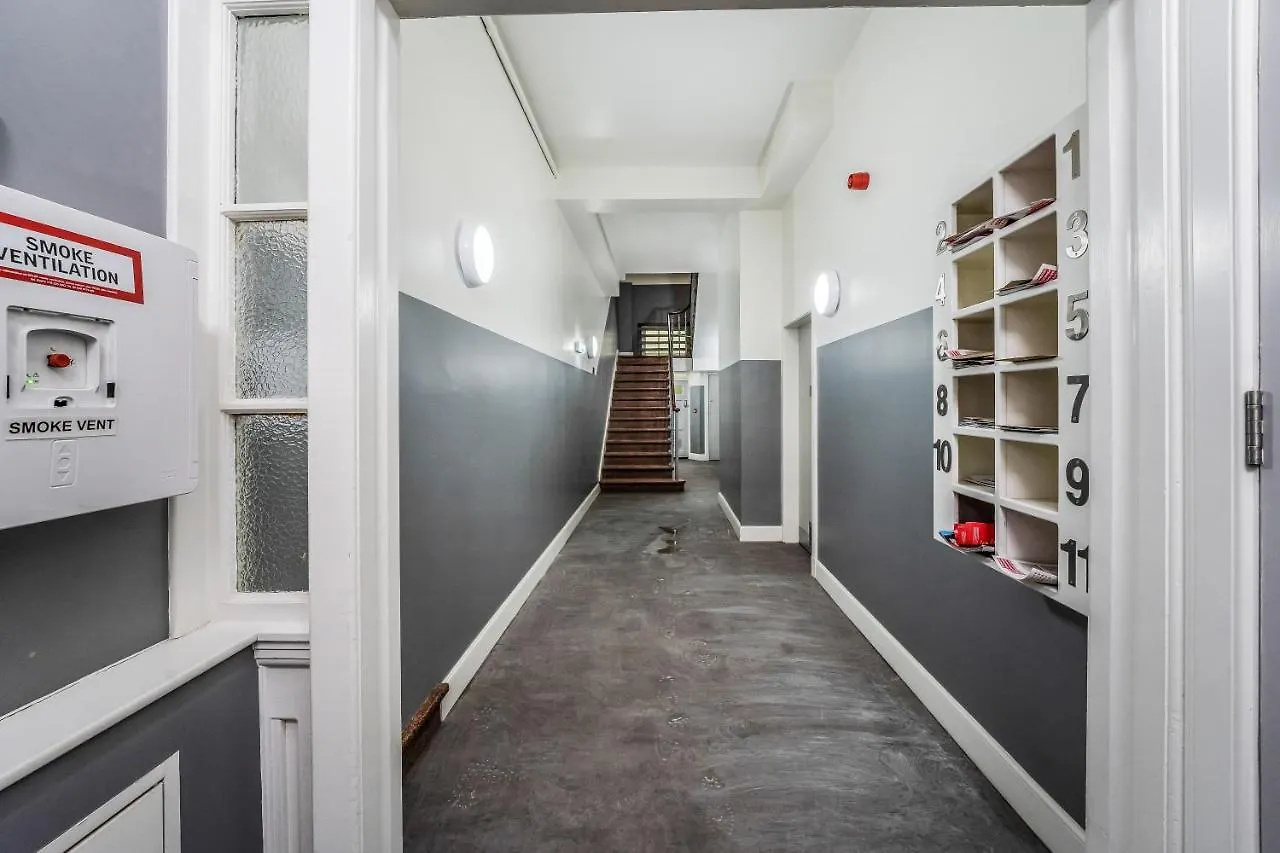Relaxing & Cozy Studio Apartment - Oasis In The Heart Of Edinburgh - Sleeps Up To 3 Guests