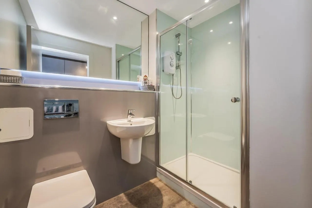 Relaxing & Cozy Studio Apartment - Oasis In The Heart Of Edinburgh - Sleeps Up To 3 Guests
